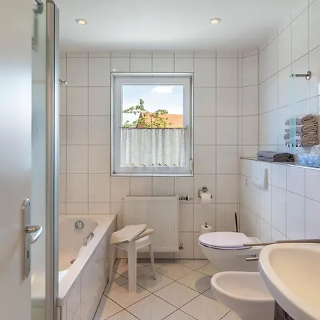 Koch Bis 100m² Mit Balkon Apartmán