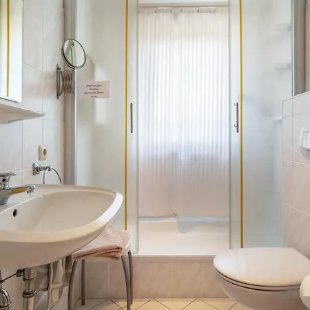 Apartmán Koch Bis 100m² Mit Balkon