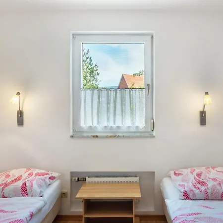 Koch Bis 100m² Mit Balkon * Bad Grund